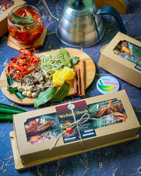 Wedang Uwuh 1 pack isi 4 bungkus